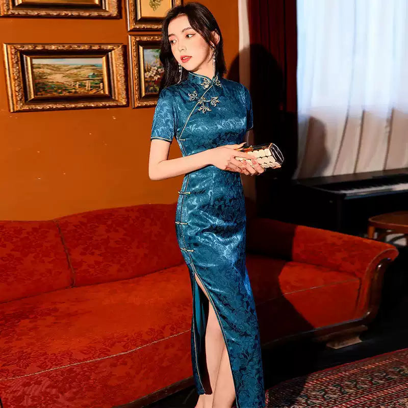 Vintage Chinese Jacquard Qipao Dress | Slim Fit Mandarin Collar Cheongsam