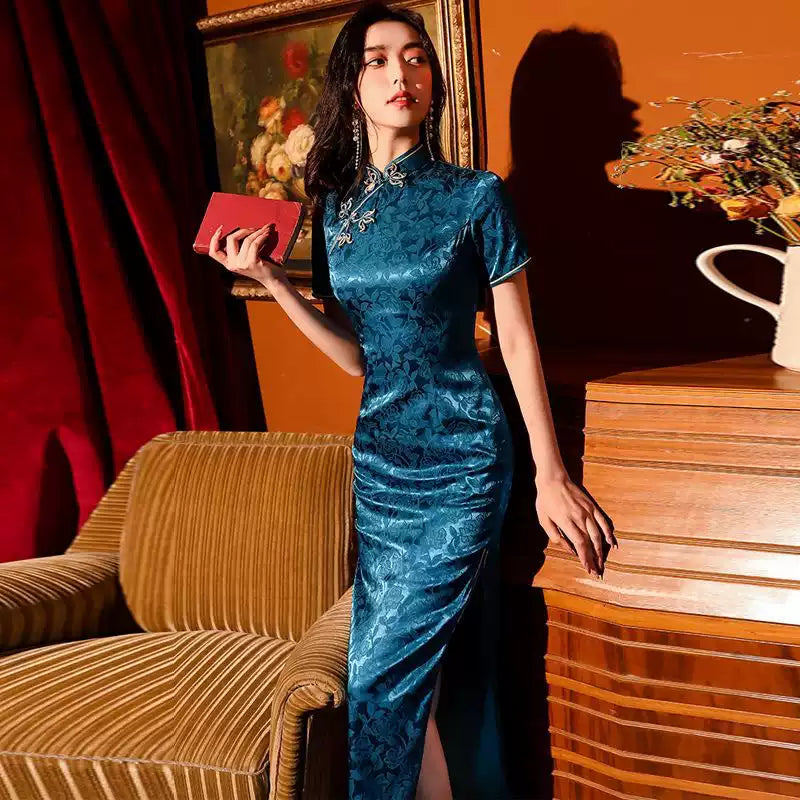 Vintage Chinese Jacquard Qipao Dress | Slim Fit Mandarin Collar Cheongsam