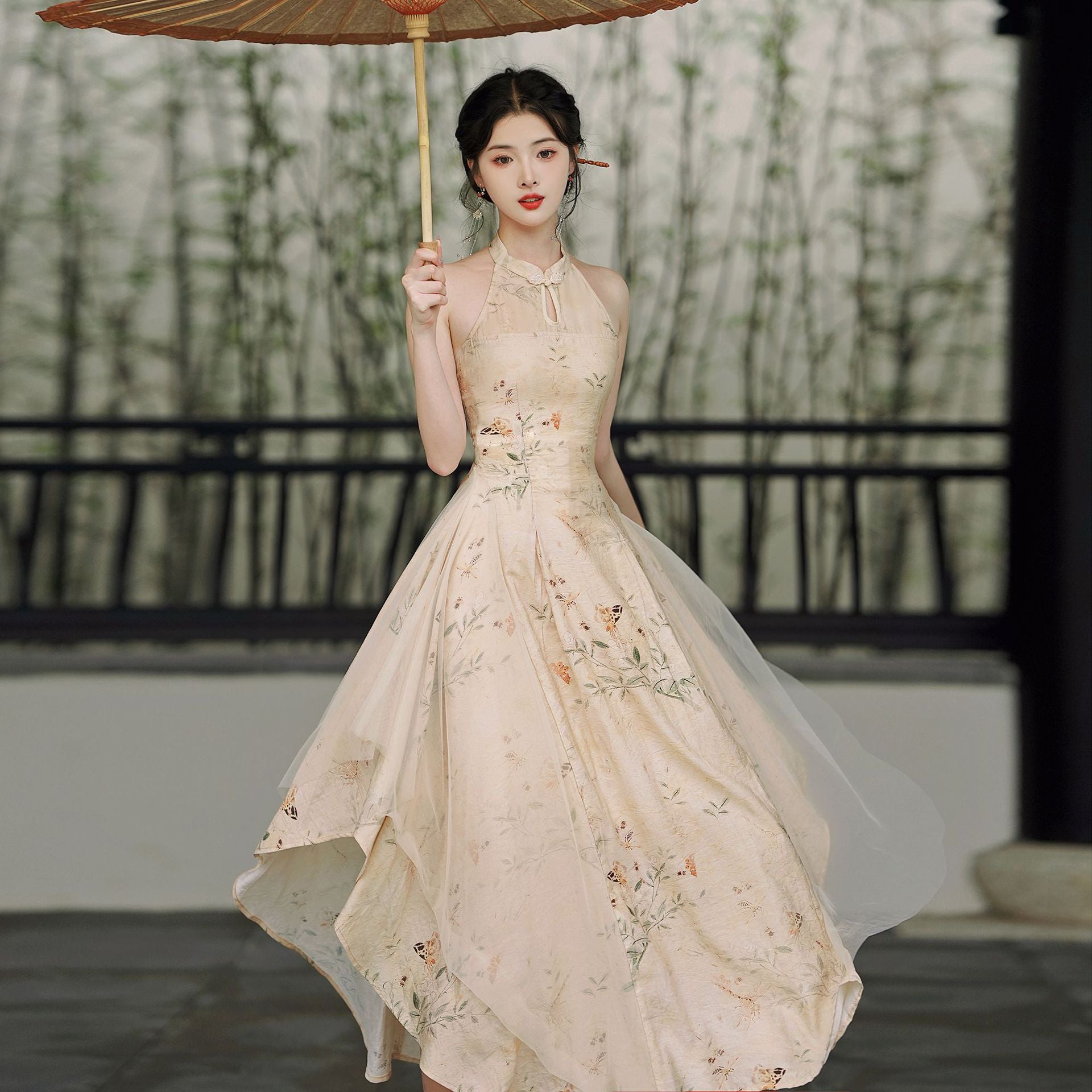 Elegant Floral Hanfu-Inspired Dress with Flowing Sleeves