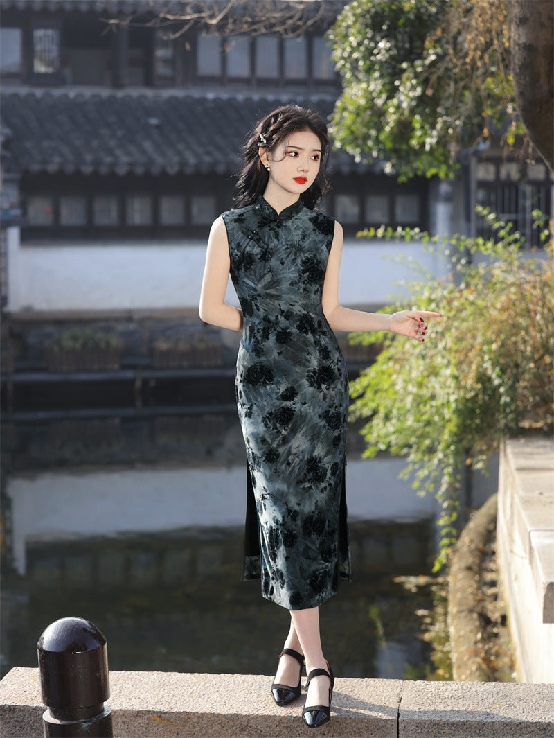 Elegant Grey Floral Cheongsam Dress - Chinese-Inspired Evening Wear