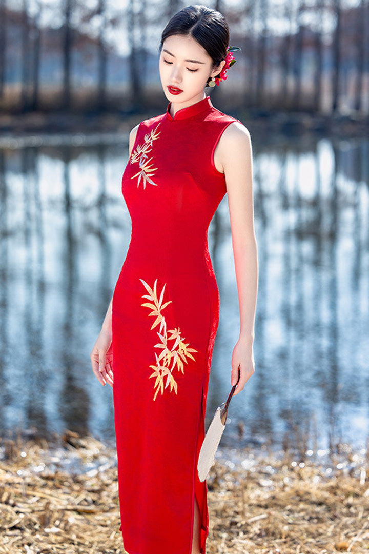 Summer Sleeveless Bamboo Embroidery Qipao | Elegant Mandarin Slim Dress