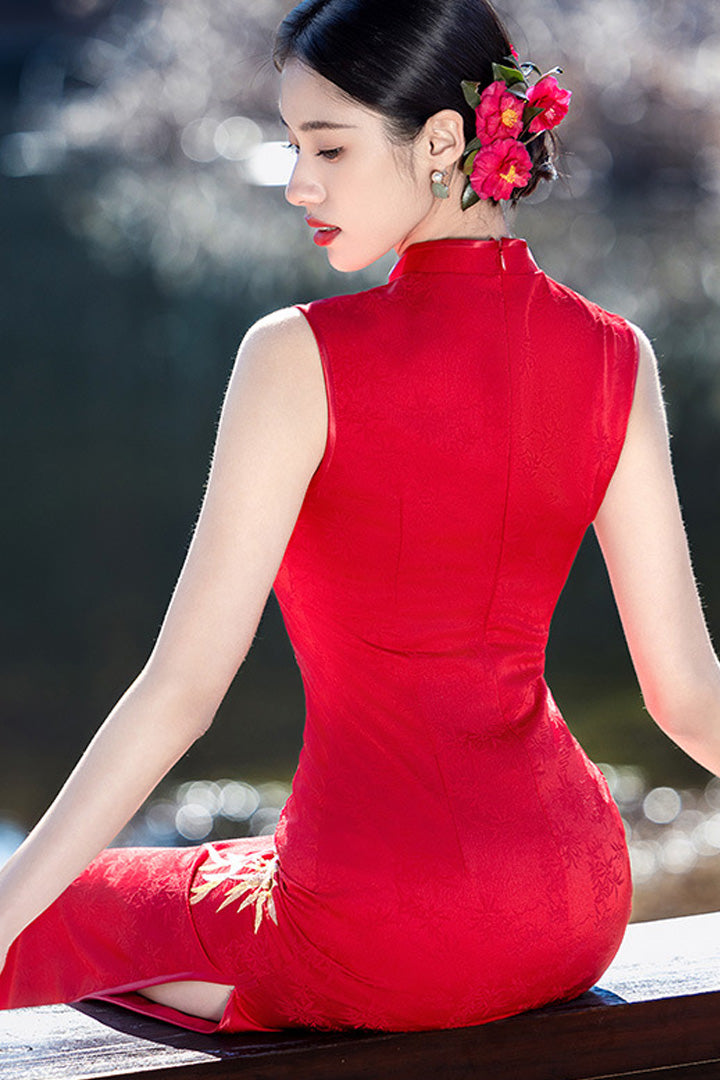 Summer Sleeveless Bamboo Embroidery Qipao | Elegant Mandarin Slim Dress