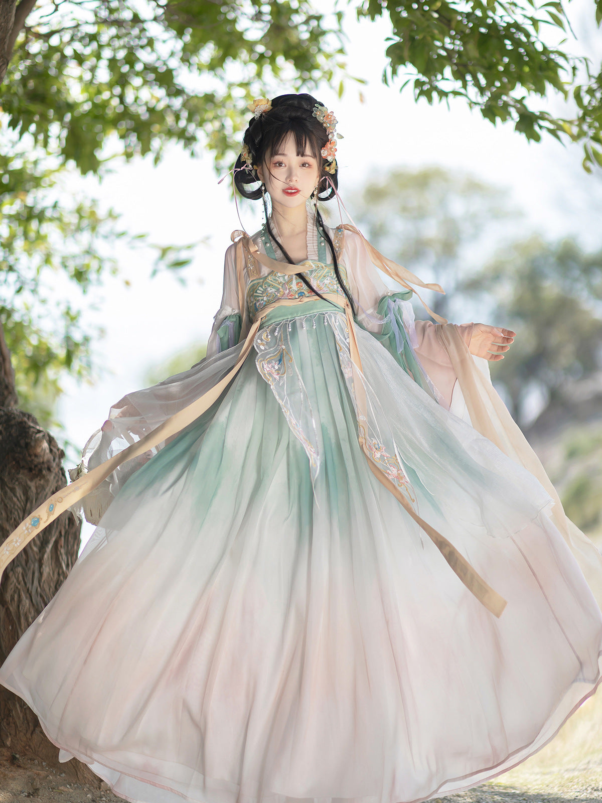 Elegant Hanfu Dress Tang Dynasty Pastel Colours Fairy Design Women’s Wear