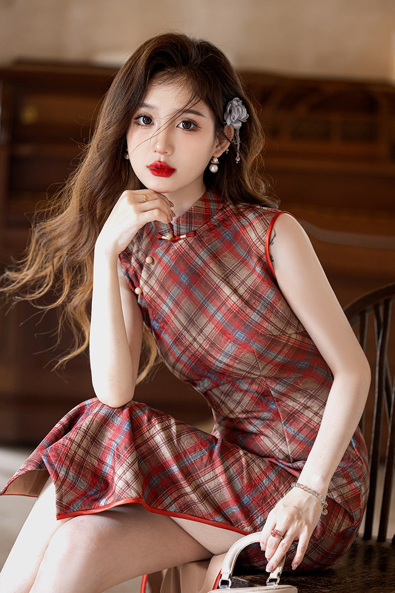 Plaid Cheongsam Dress With Elegant High-Slit Design