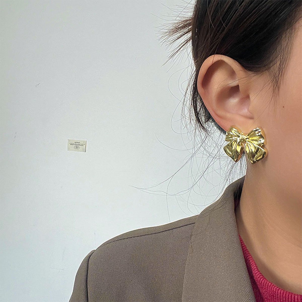 金色蝴蝶结耳环女士时尚耳钉珠宝简约优雅礼物