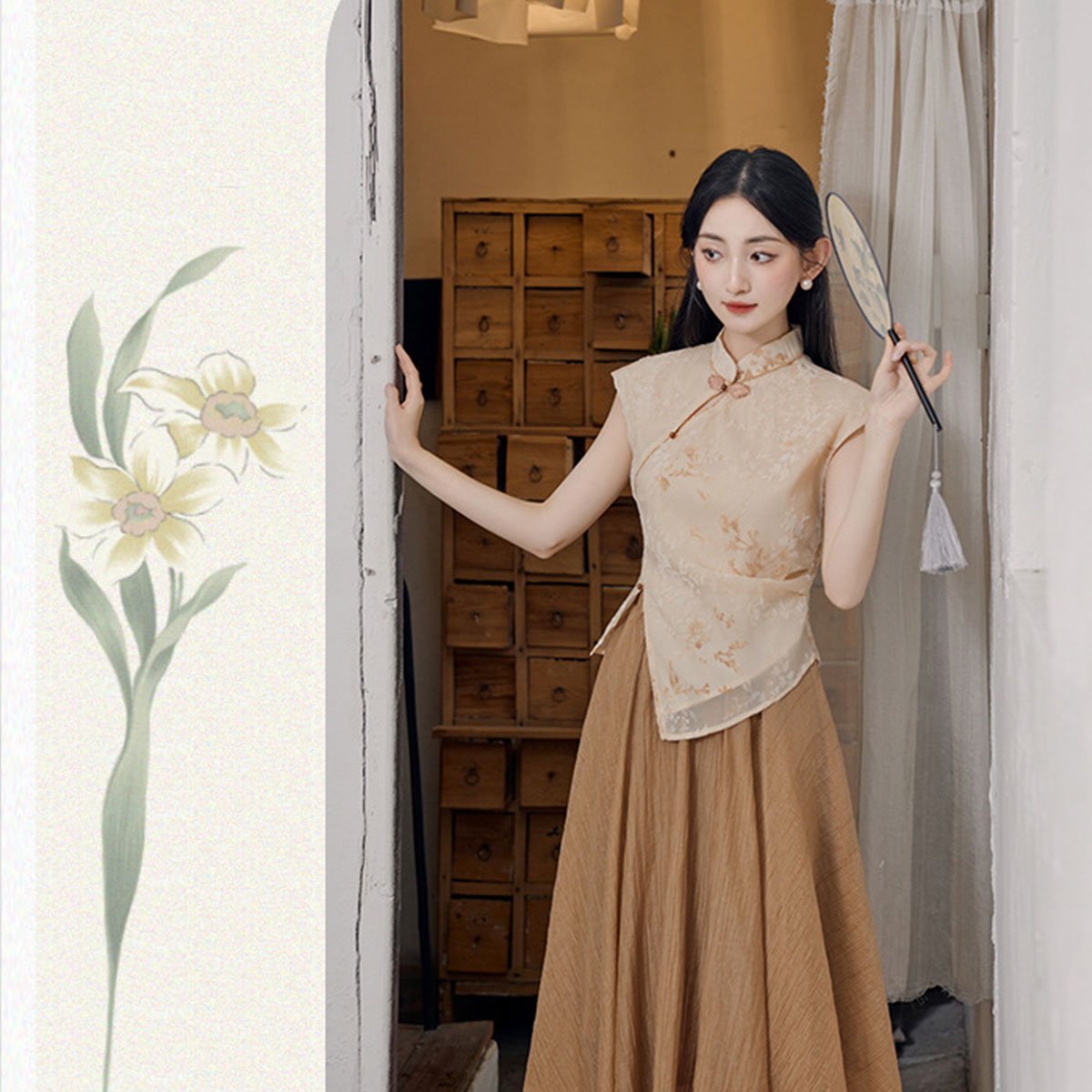 New Chinese Sleeveless Top with Half-body Skirt Set