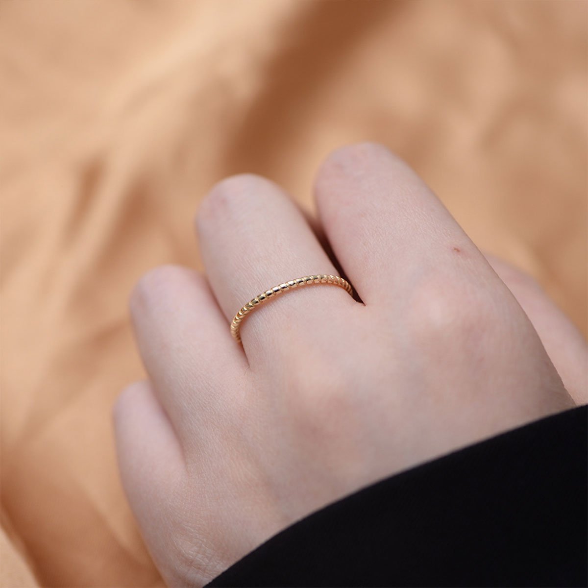 4pcs Simple Design Sense Rings Elegant and Modern Jewelry Set for Advanced Style