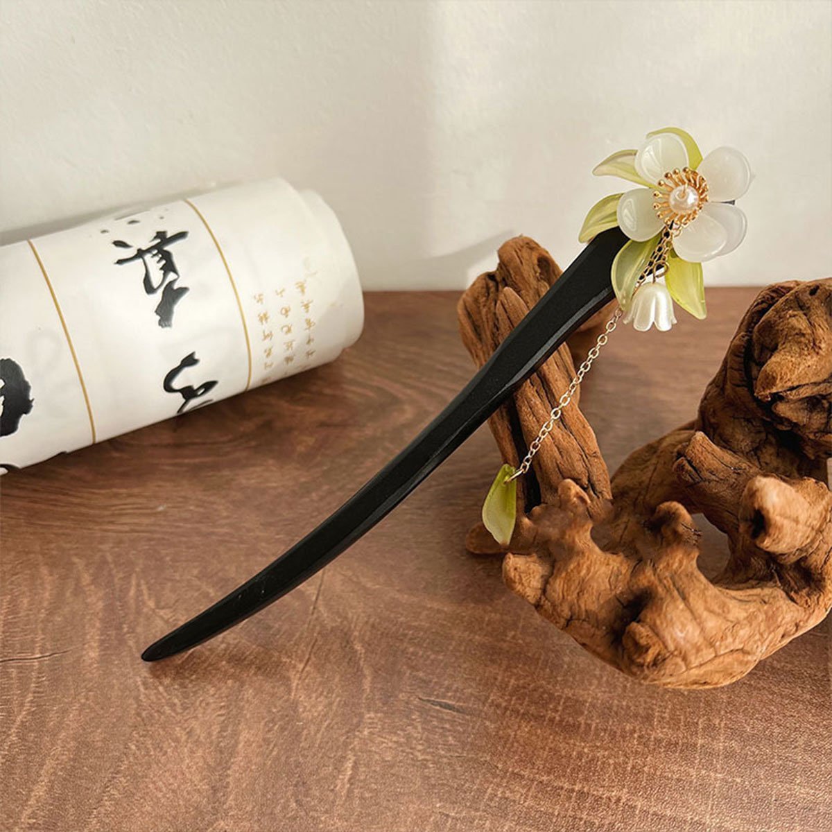 古风流苏发簪复古汉服头饰新中式木质山茶花