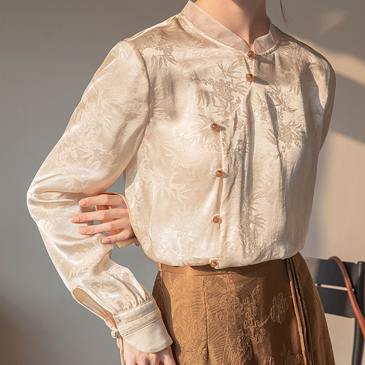 Beige Bamboo Printing Long-Sleeved Shirt