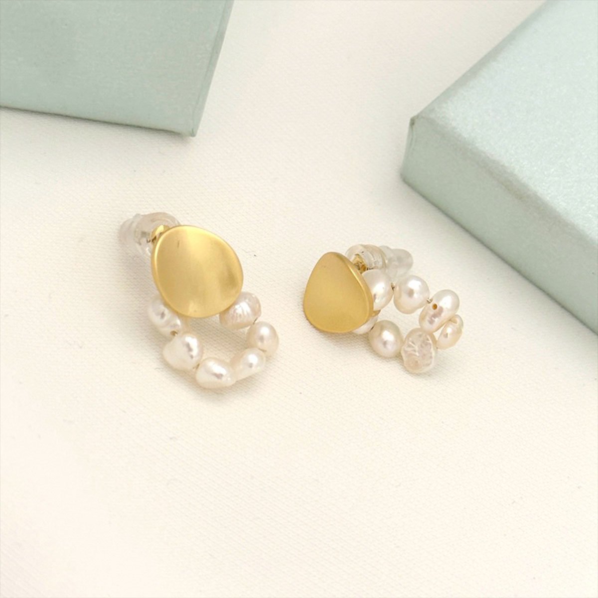 Vintage Pearl Beaded Earrings Simple Versatile Jewelry for Women Elegant Fashion