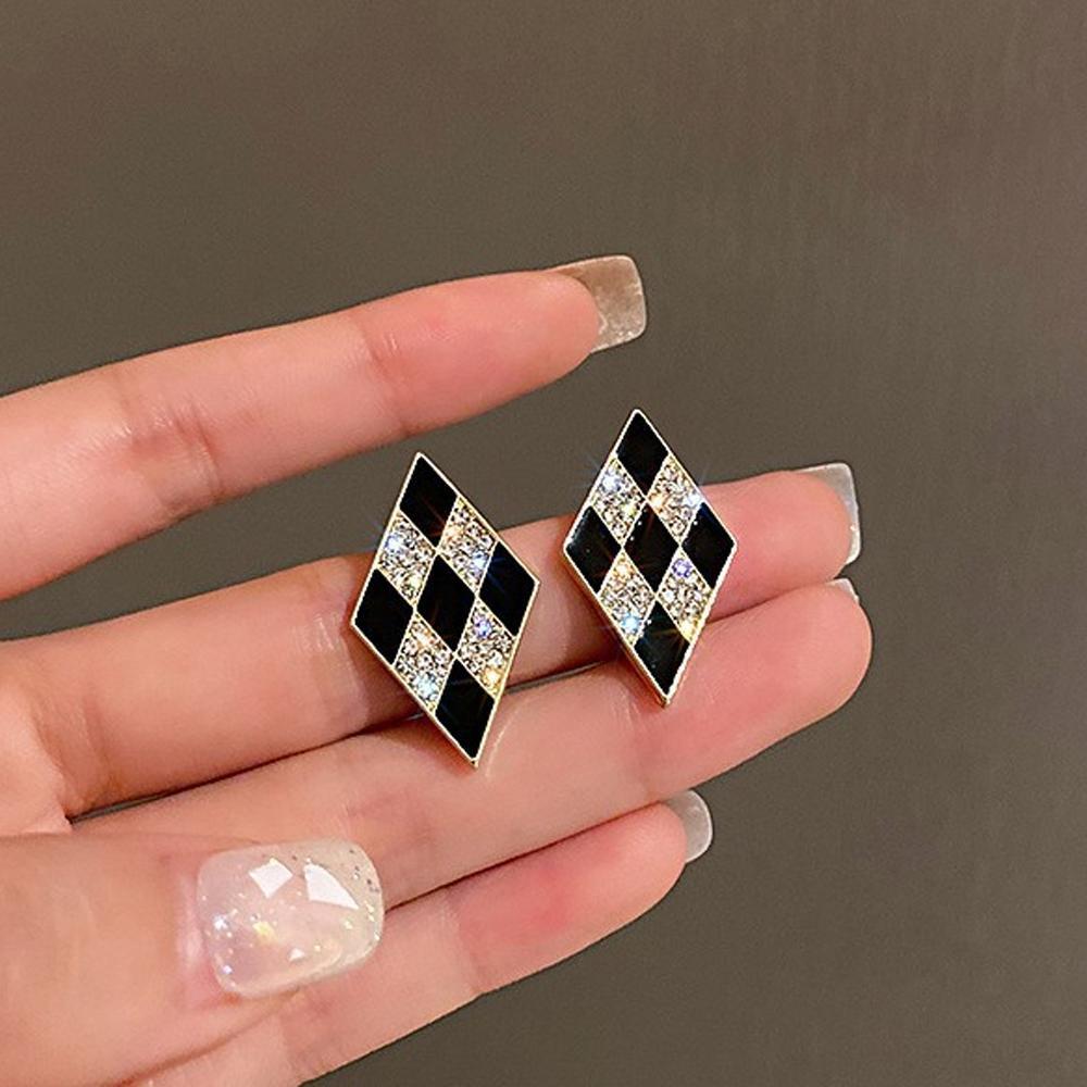 Gorgeous Vintage Black White Earrings Various Styles Women Jewelry Best Gift