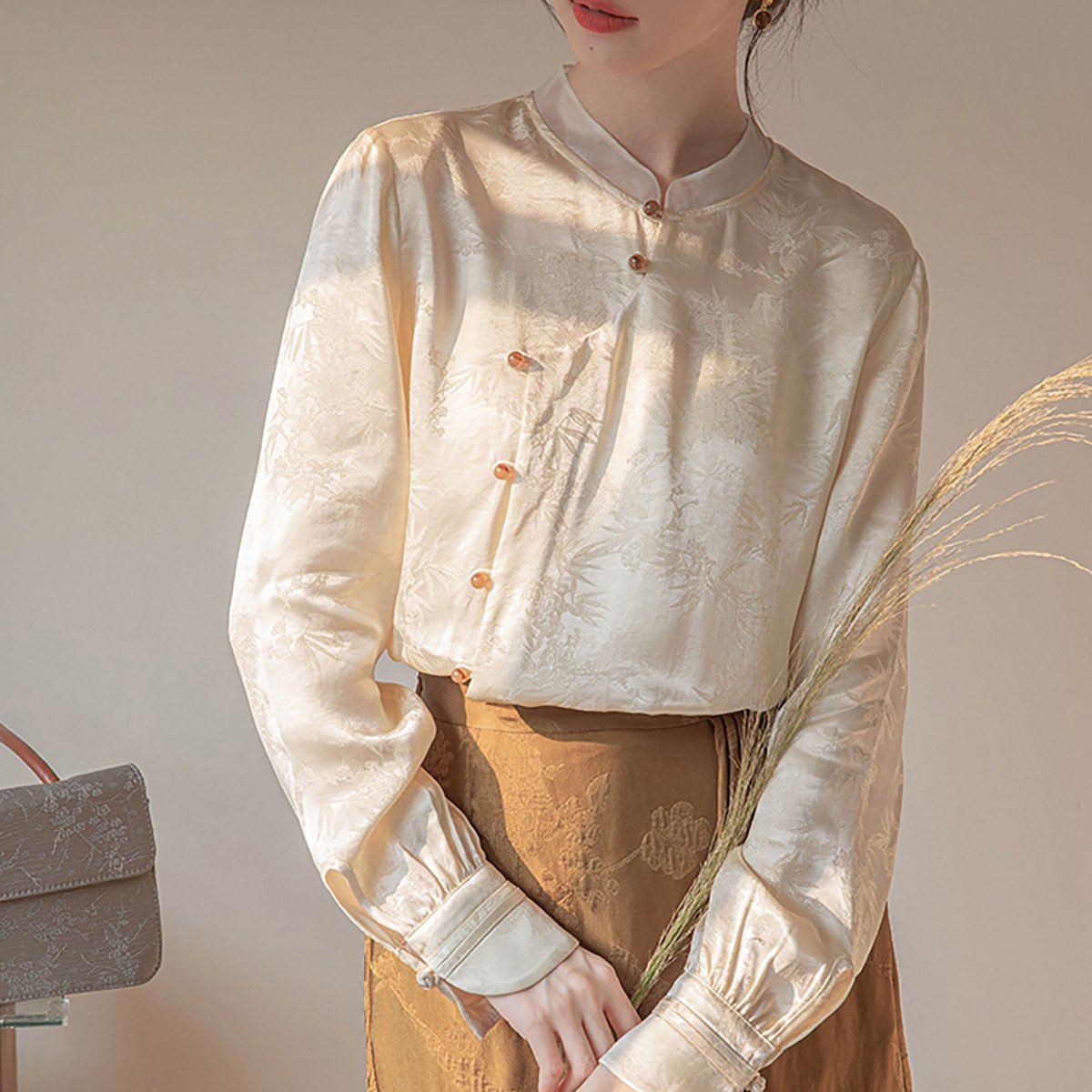 Beige Bamboo Printing Long-Sleeved Shirt