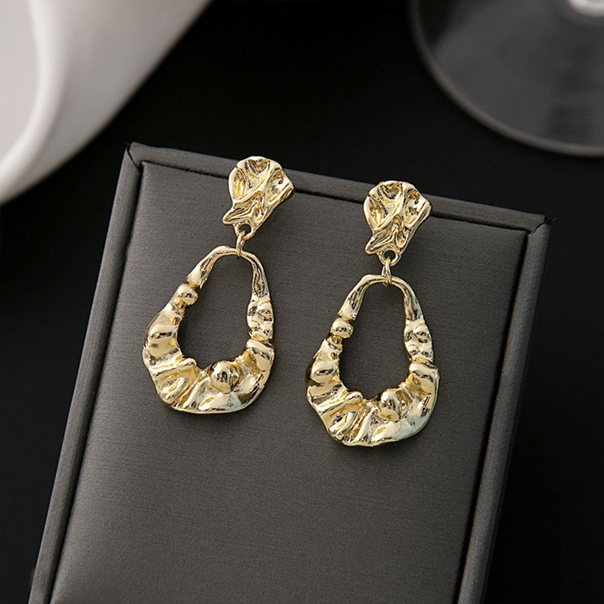 Vintage Ruffled Earrings for Women Retro Irregular Design Fashion Jewelry Gift