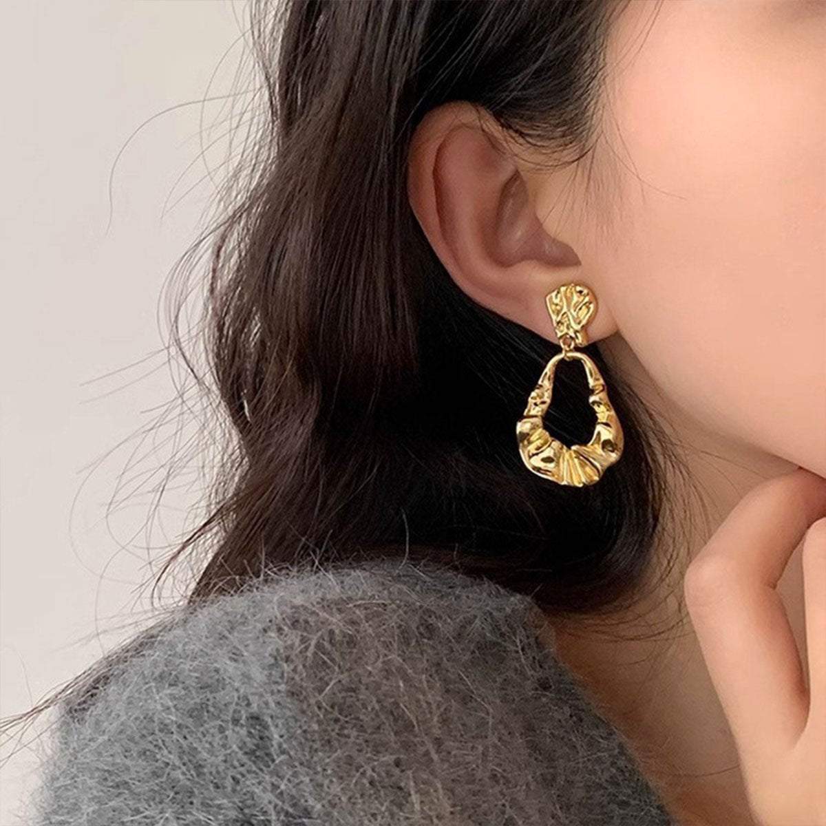 Vintage Ruffled Earrings for Women Retro Irregular Design Fashion Jewelry Gift