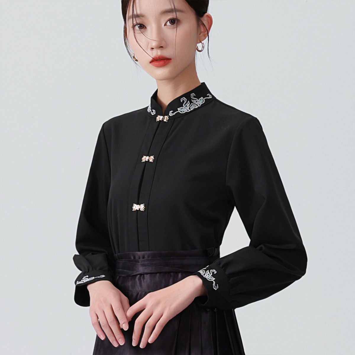 New Chinese Style Spring Women's Shirt