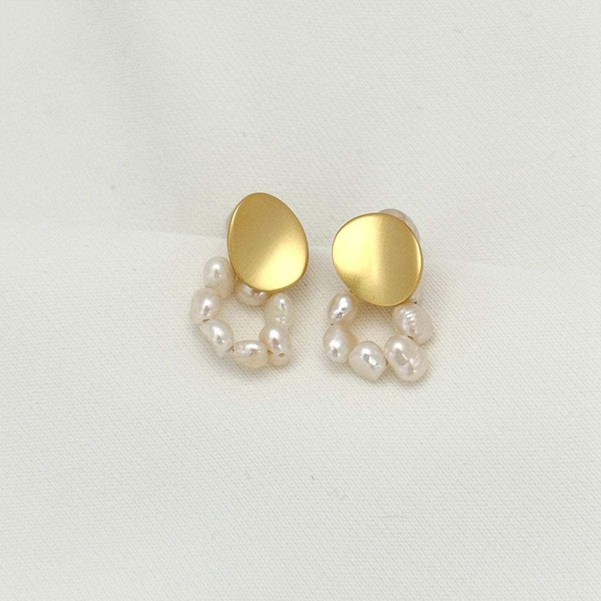 Vintage Pearl Beaded Earrings Simple Versatile Jewelry for Women Elegant Fashion