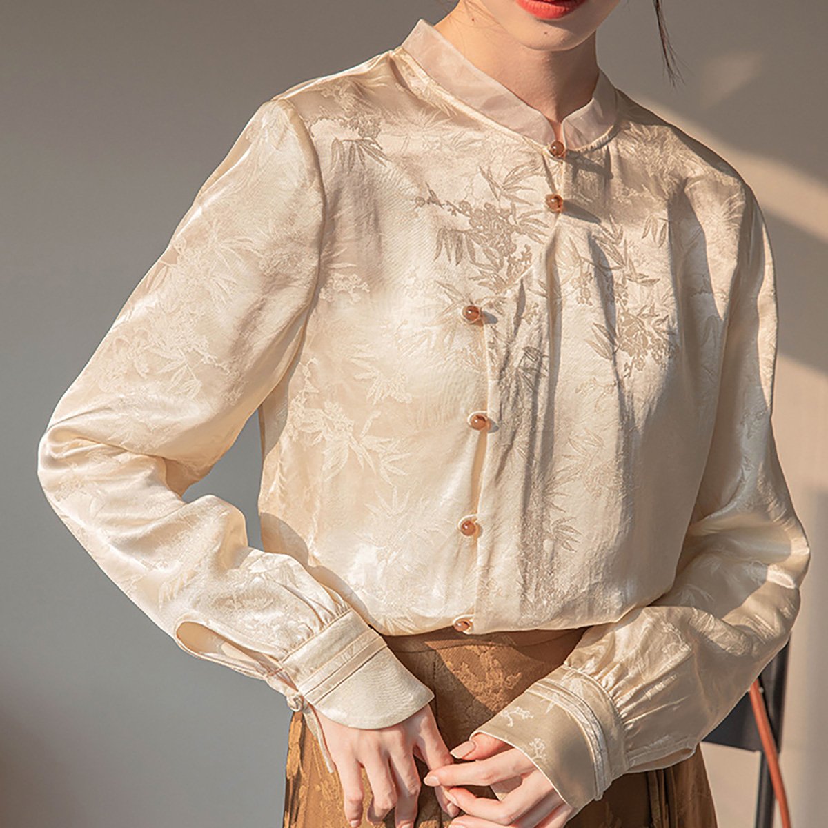 Beige Bamboo Printing Long-Sleeved Shirt