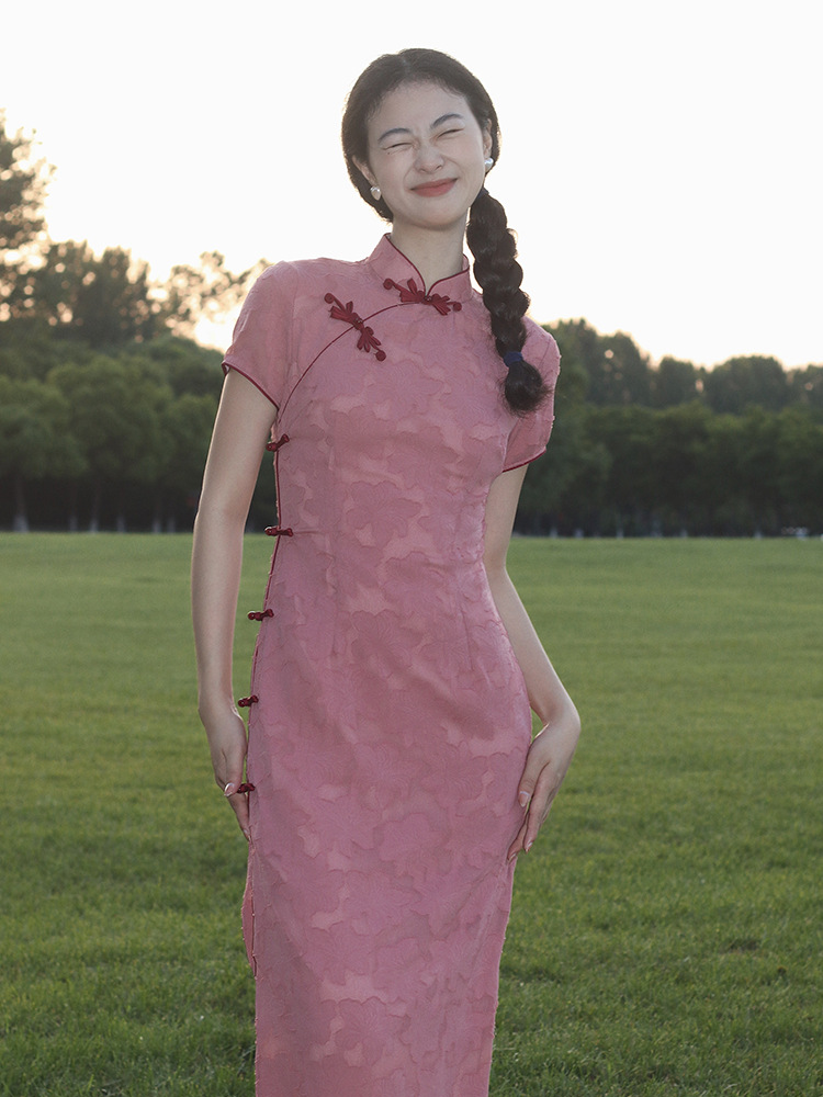 Elegant Pink Floral Cheongsam Dress