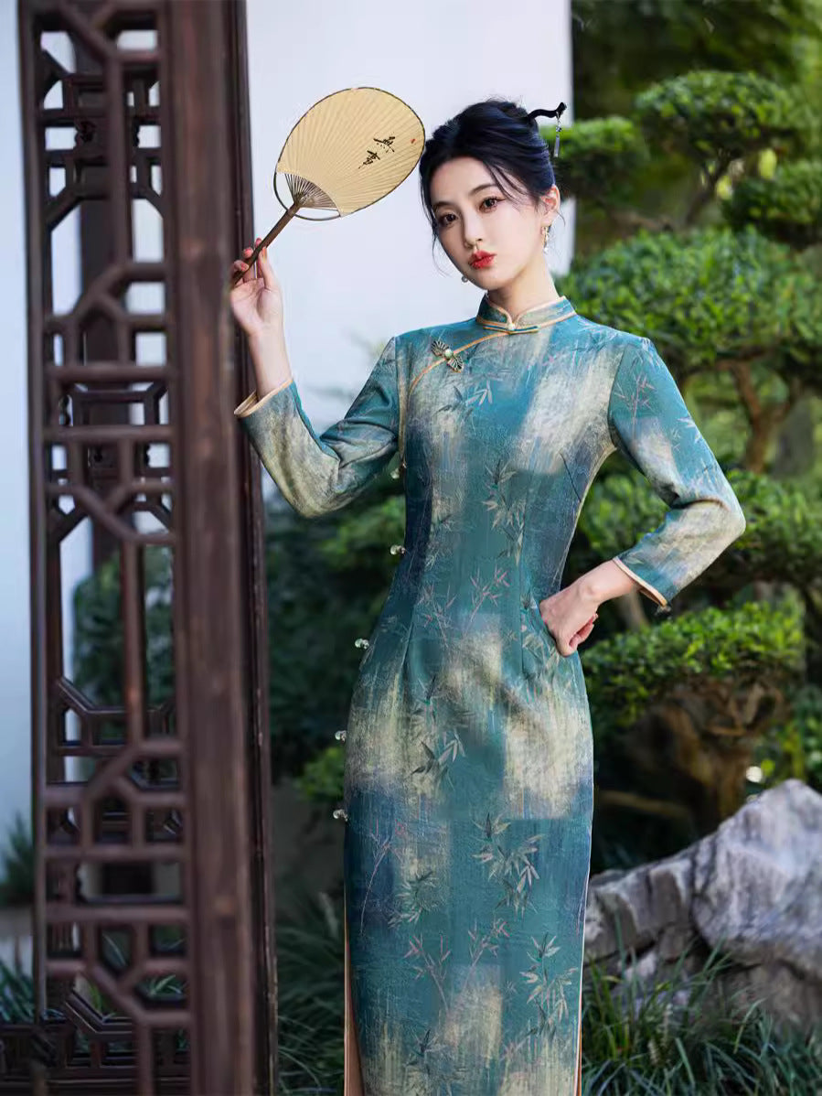 Elegant Chinese Bamboo Embroidered Hanfu Qipao Dress – Timeless Oriental Charm