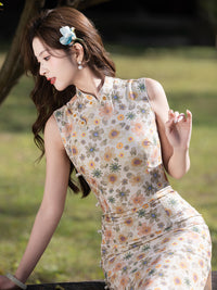 Ivory Floral Sleeveless Slim Long Qipao Dress | Mandarin Collar Frog Buttons Side Slit New Chinese Vintage Style