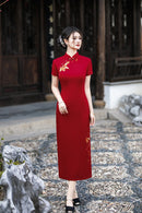 Long Short-Sleeve Embroidered Cheongsam | Slim Mandarin Dress
