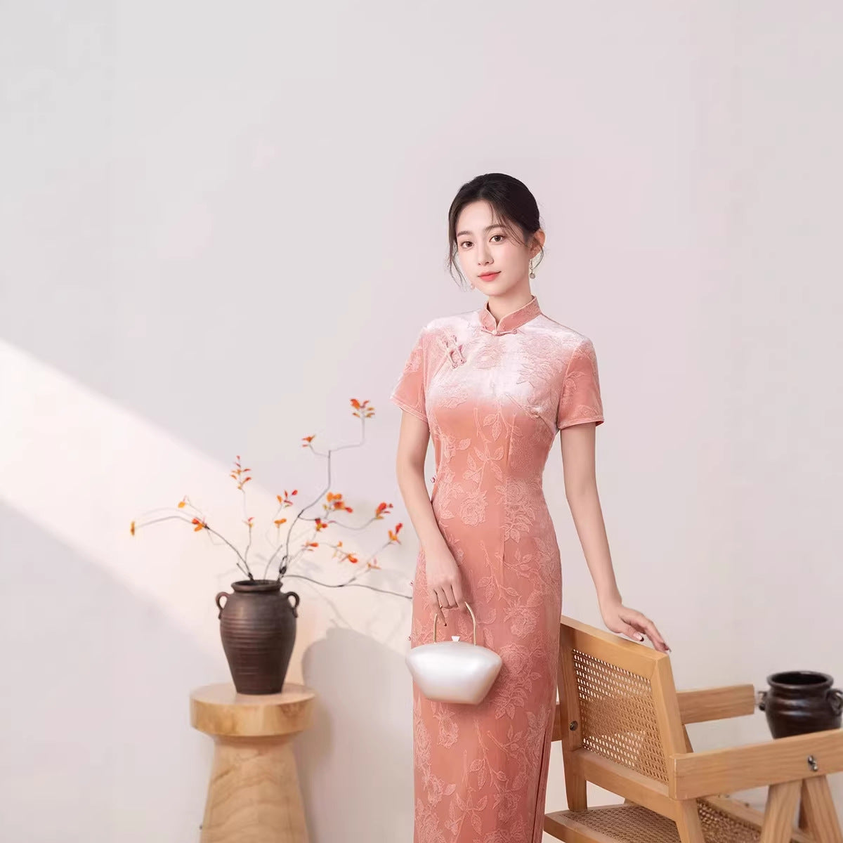 Pink Jacquard Short Sleeve Qipao Dress | Mandarin Collar Slim Midi Cheongsam