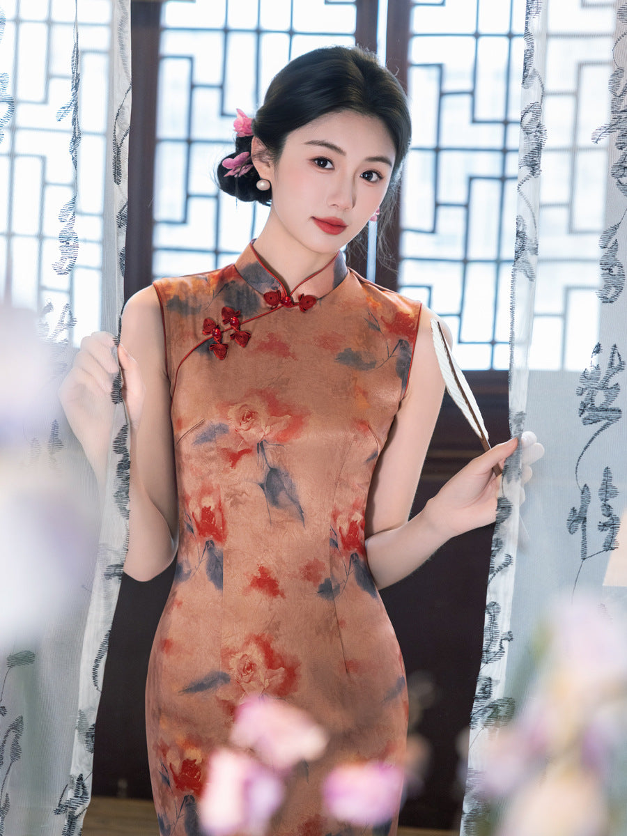 Dusty Rose Mist Floral Sleeveless Qipao Dress | Mandarin Collar Slim Midi Cheongsam