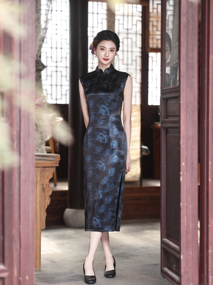 Dark Navy Floral Jacquard Qipao | Sleeveless Chinese Cheongsam Evening Dress