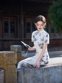 Ink-Wash Floral Qipao | Short-Sleeve Slim Mandarin-Collar Gown