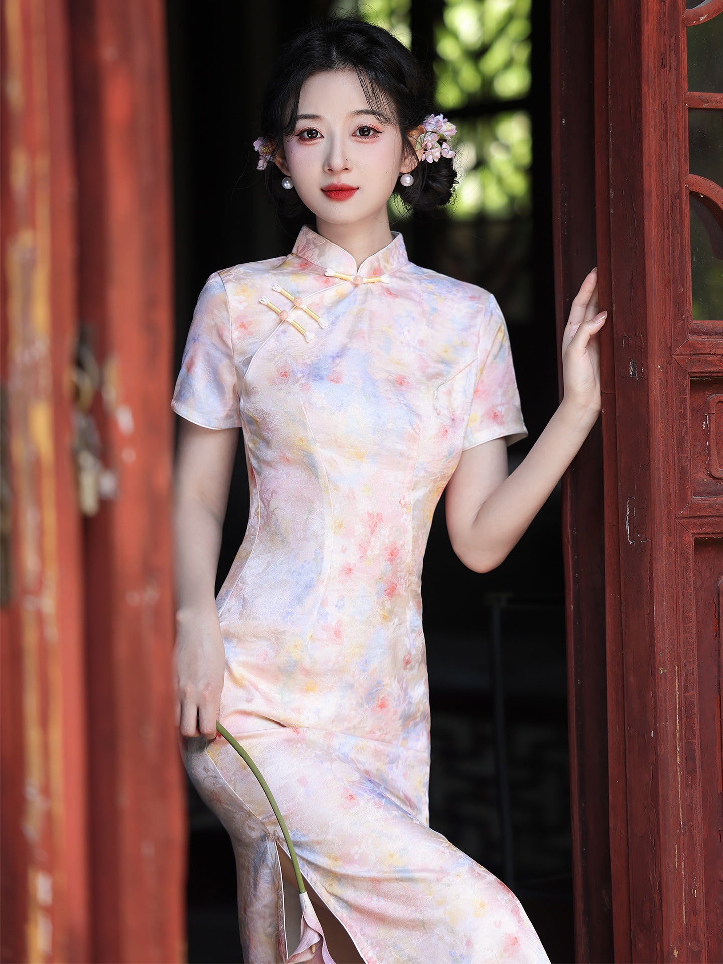 Light Pink Floral Print Qipao Dress | Short Sleeve Midi Look