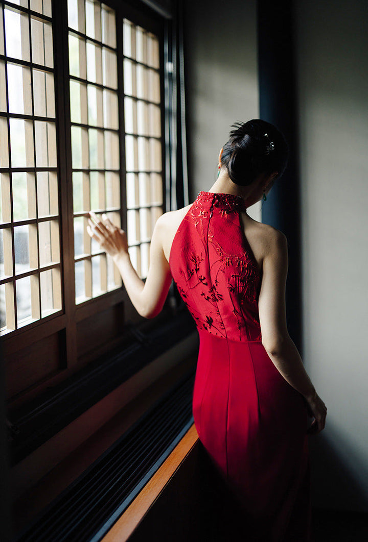 Modern Bridal Qipao Halter Long Gown | Sleeveless Shoulder-Baring