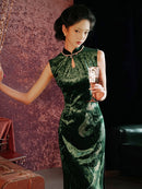 Elegant Green Pattern Slim Qipao | Mandarin Collar