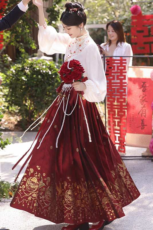Winter Bridal Embroidered Hanfu Set | Wedding Mamianqun Set with Waist Chain