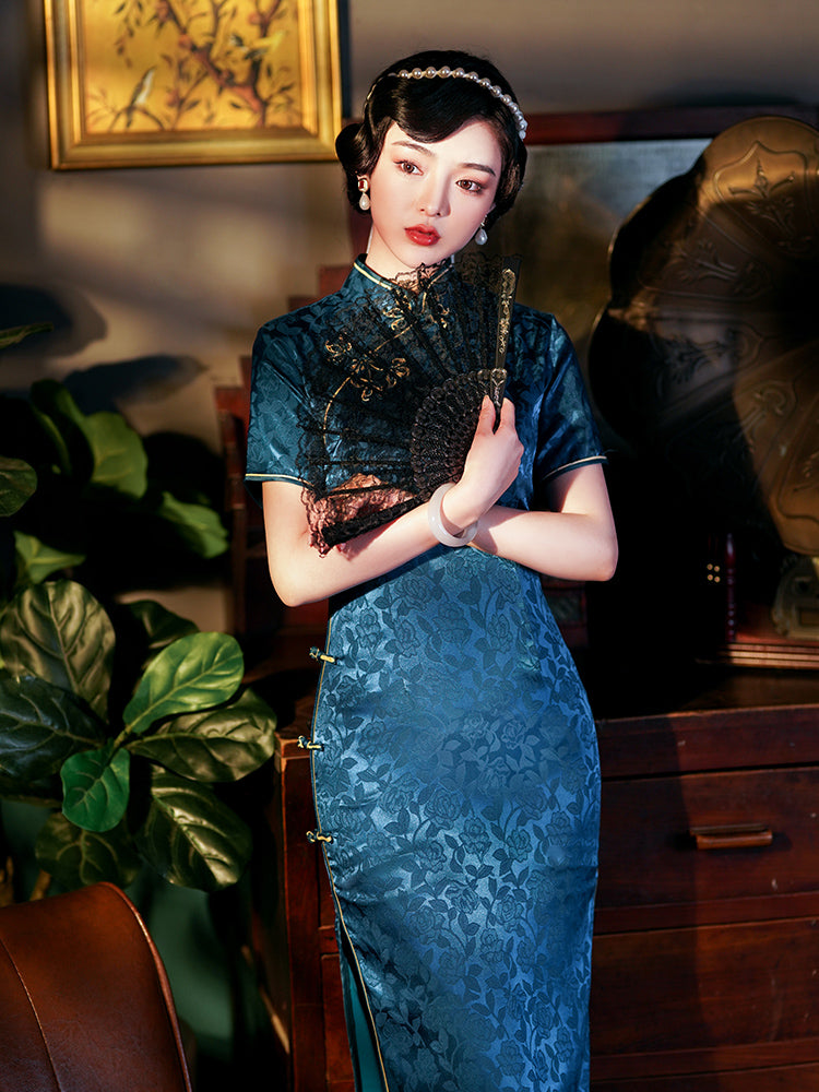 Vintage Chinese Jacquard Qipao Dress | Slim Fit Mandarin Collar Cheongsam