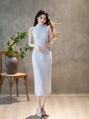 Light Blue Floral Sleeveless Qipao Dress | Slim Mandarin Midi
