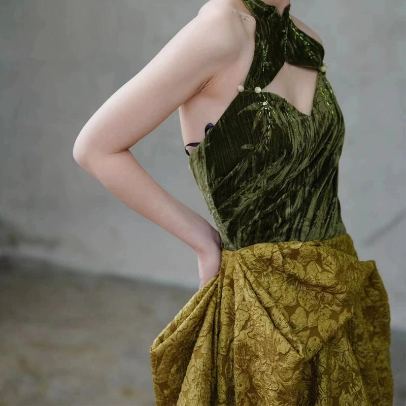 Dark Green Vintage Jacquard Dress Set | Gold Brown Banquet Look