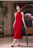 Festive Red Halter-Neck Jacquard Modern Qipao Maxi | Bias-Cut Slim Silhouette with Side Slit