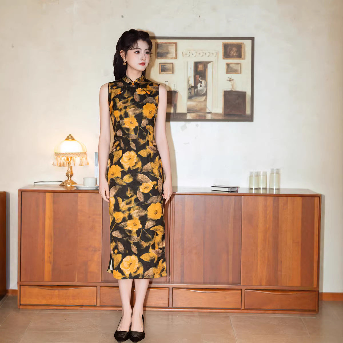 Black Base Golden Rose Print Sleeveless Qipao Dress | Mandarin Collar Slim Midi Cheongsam