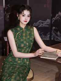 Green Checker Jacquard Sleeveless Qipao Dress | Mandarin Collar Slim Maxi Cheongsam