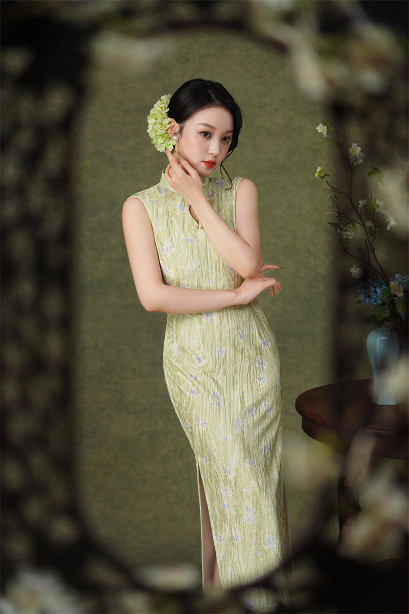 Pink Floral Sleeveless Velvet Qipao Dress | Slim Mandarin Maxi