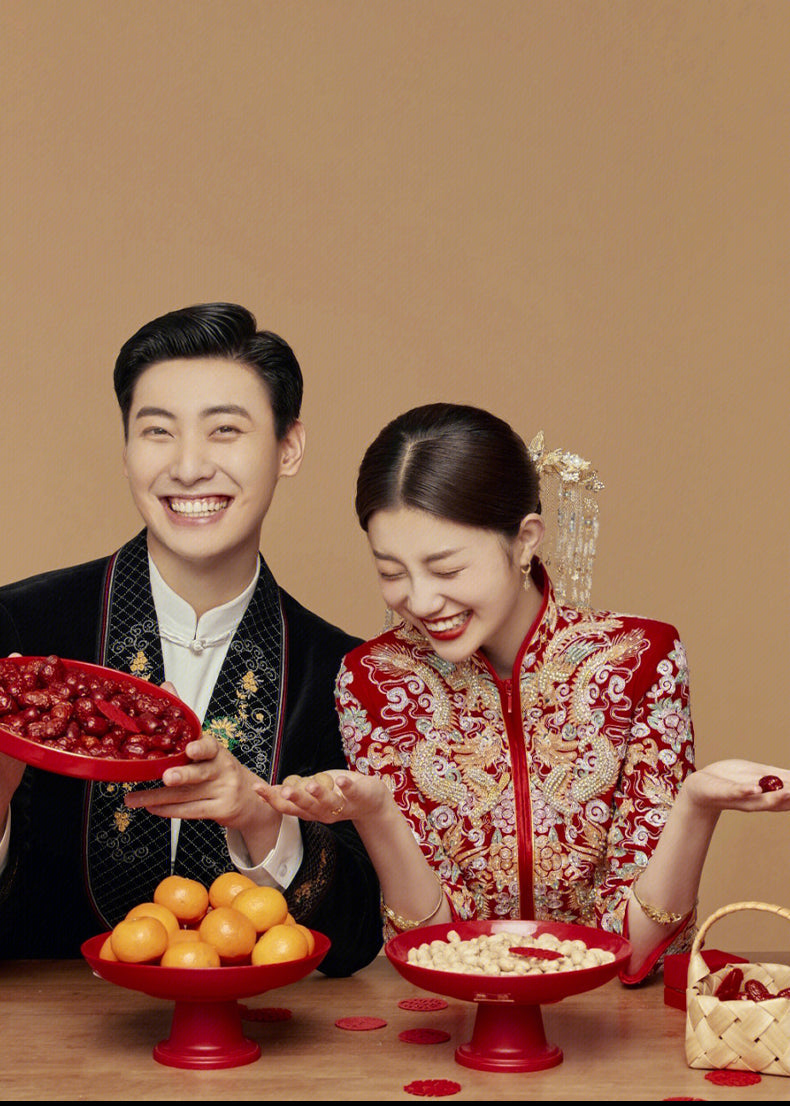 Winter Bridal Dragon-Phoenix Qun Gua | Heavy Goldwork Embroidery