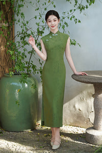 Mint-Green Jacquard Modern Qipao Maxi | Mandarin Neck, Floral Frog Buttons
