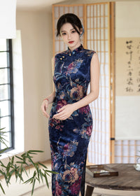 Blue Printed Sleeveless Qipao | Mandarin-Collar Slim Maxi with Side Slit for Banquets & Weddings