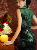 Elegant Green Pattern Slim Qipao | Mandarin Collar