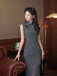 Grey Sleeveless Slim Mandarin Qipao Dress with Black Piping Pearl Frog Buttons Side Slit