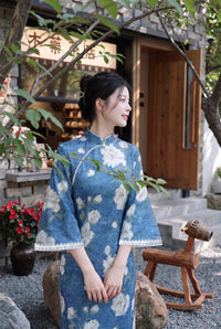 Blue Velvet Floral Flared-Sleeve Qipao Dress | Slim Mandarin