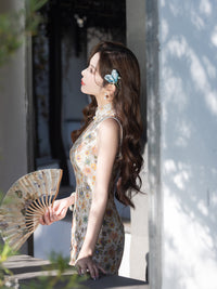 Ivory Floral Sleeveless Slim Long Qipao Dress | Mandarin Collar Frog Buttons Side Slit New Chinese Vintage Style