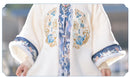 优雅刺绣汉服羊毛大衣配毛皮饰边——中国传统冬季大衣