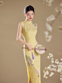 Yellow Jacquard Sleeveless Qipao Maxi Dress | Mandarin Collar Slim Slit Cheongsam