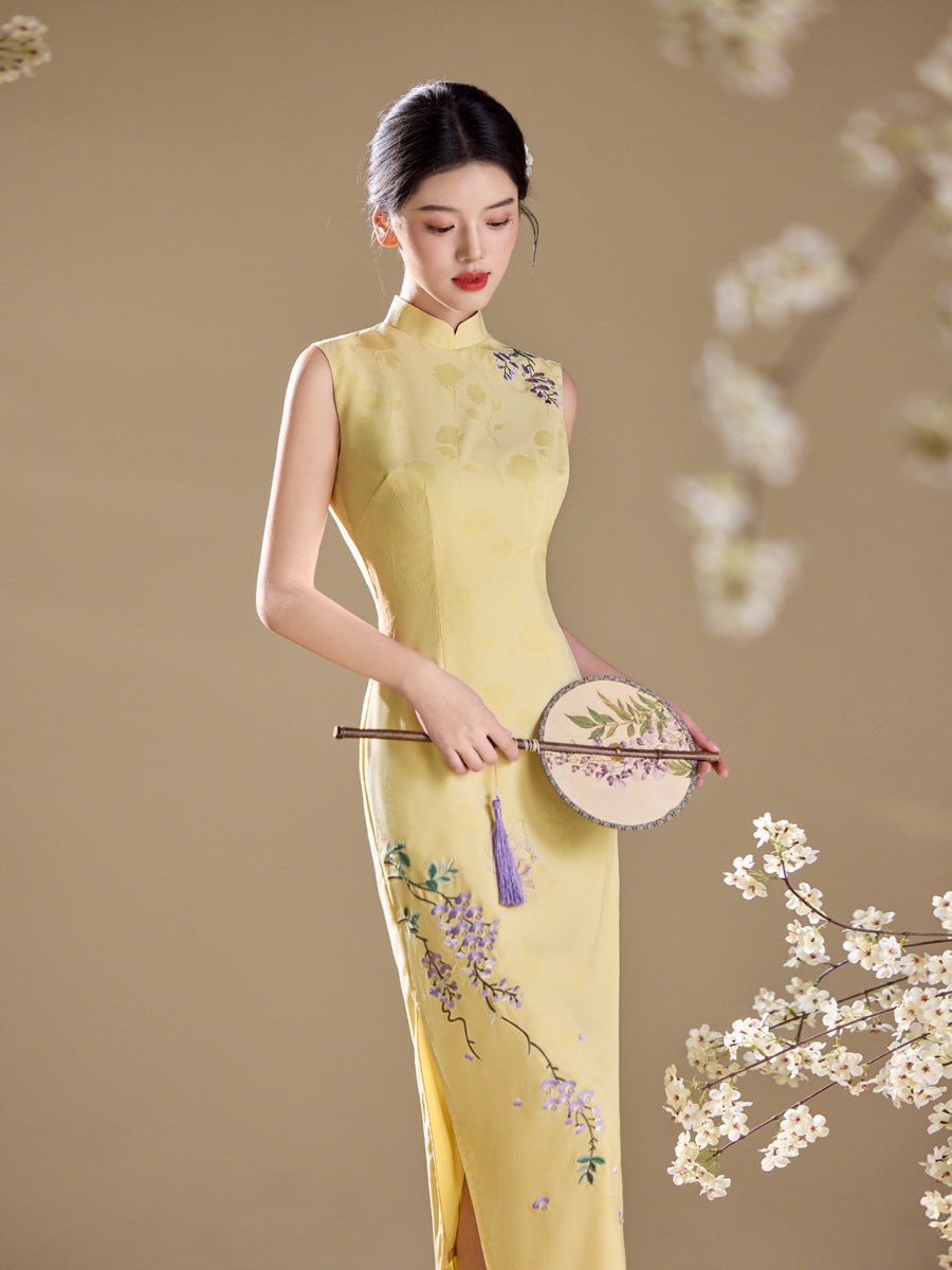 Yellow Jacquard Sleeveless Qipao Maxi Dress | Mandarin Collar Slim Slit Cheongsam